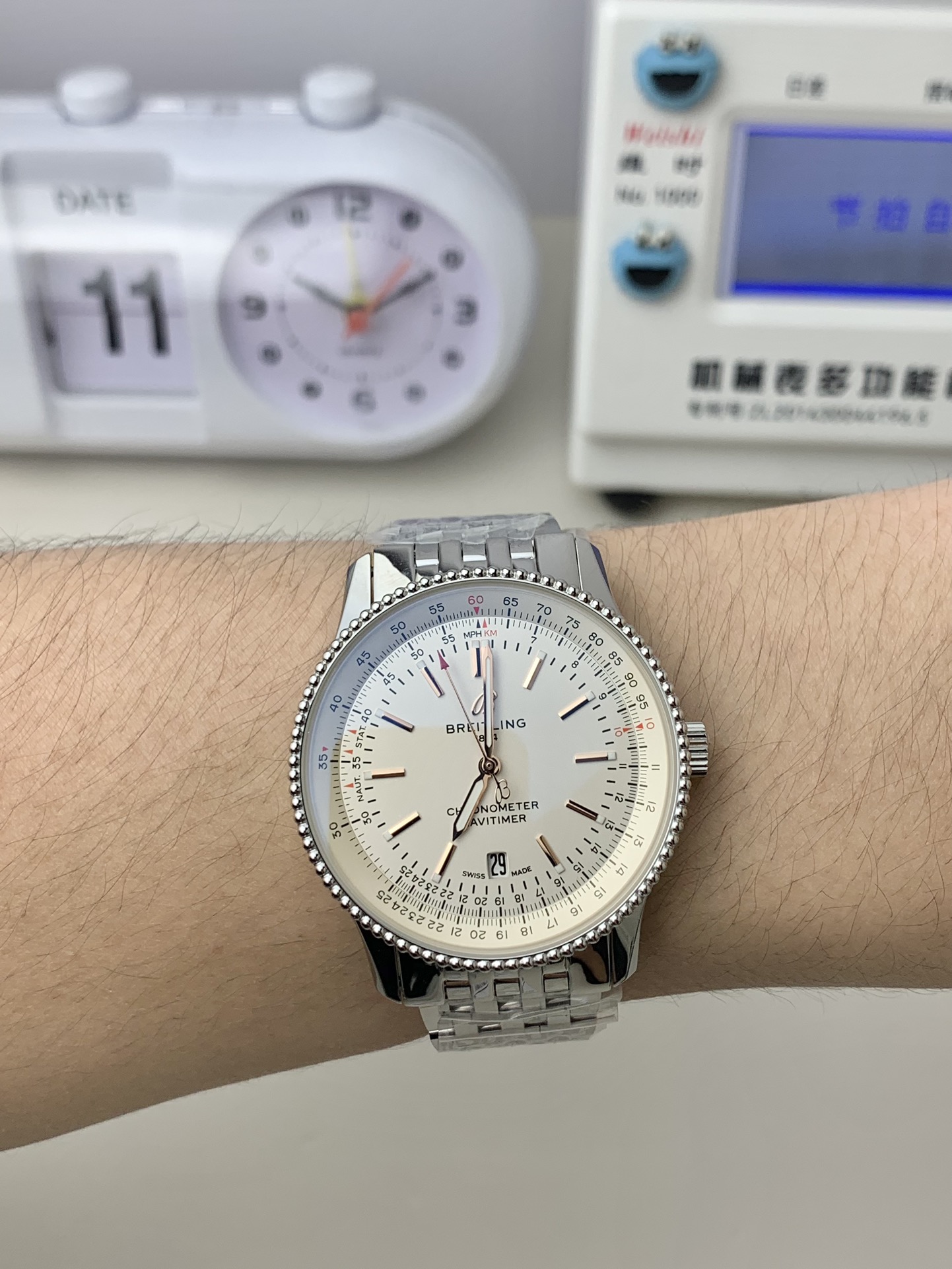Breitling-Navitimer 1 41mm Date Stainless Steel/Steel White Dial TF A2824 Automatic - Image 7