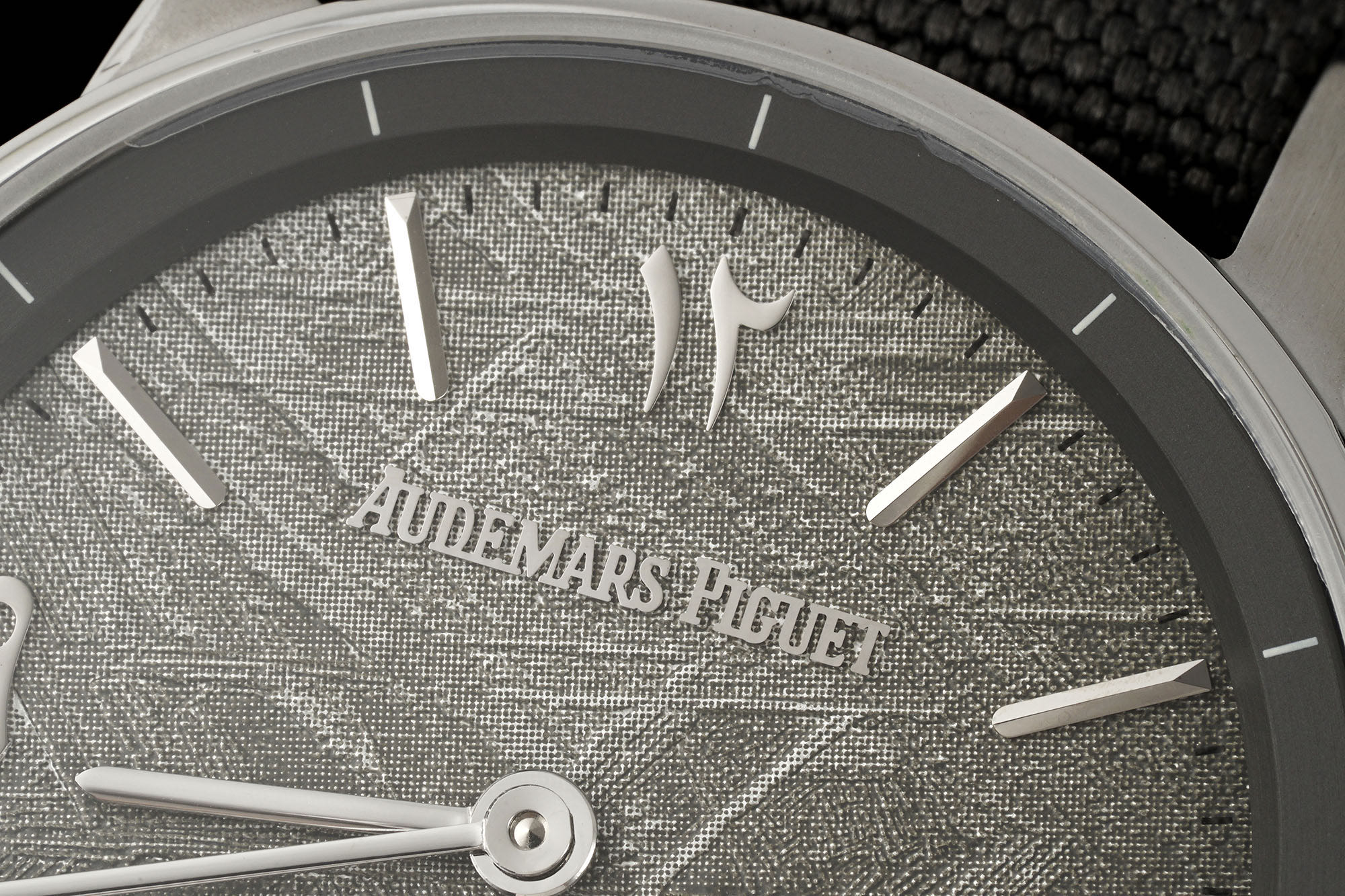 Audemars Piguet-Code11.59 41mm Stainless Steel/Nylon Meteorite Dial APPF Toubillon Maual - Image 4