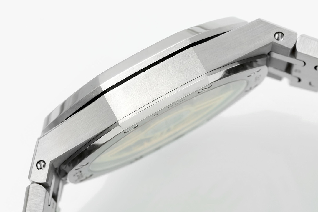 Audemars Piguet-Royal Oak 15510 41mm Frosted Stainless Steel/Steel Green Dial/Stick Markers APSF A4302 Automatic - Image 5