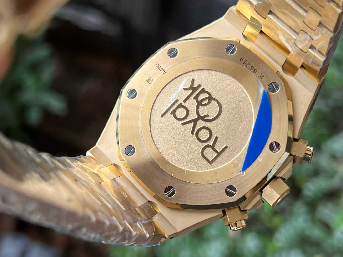 Audemars Piguet-Royal Oak Chronograph 26331OR 41mm Yellow Gold/Yellow Gold Green Dial APWF DD4801 Automatic - Image 17