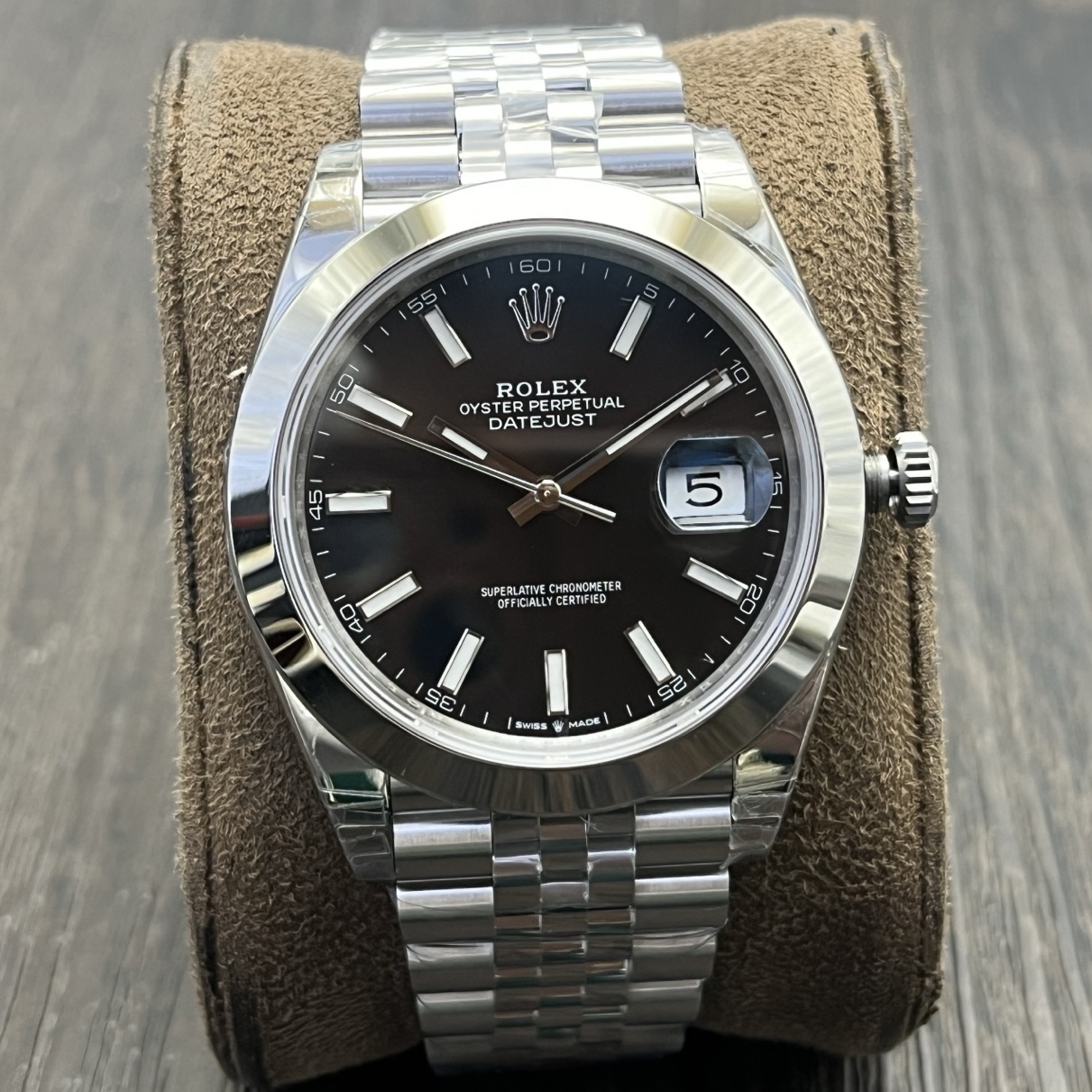Rolex-Datejust 126300 41mm Jubilee Stainless Steel/Steel Black Dial Stick Markers VSF DD3235 Automatic