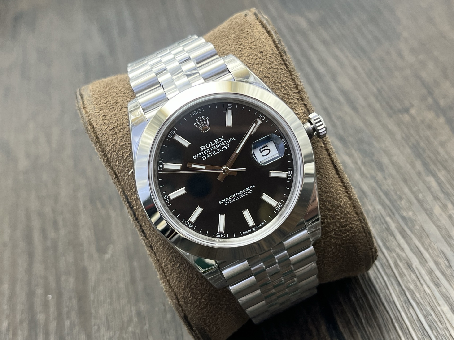 Rolex-Datejust 126300 41mm Jubilee Stainless Steel/Steel Black Dial Stick Markers VSF DD3235 Automatic - Image 2