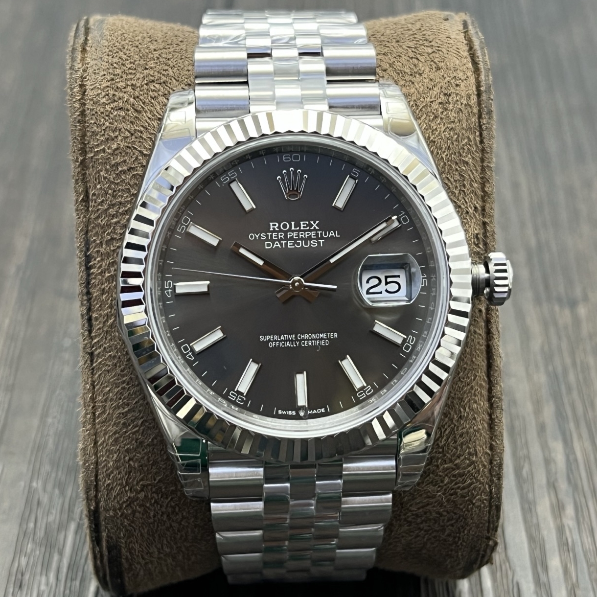 Rolex-Datejust 126334 41mm Jubilee Stainless Steel/Steel Grey Dial Stick Markers VSF DD3235 Automatic
