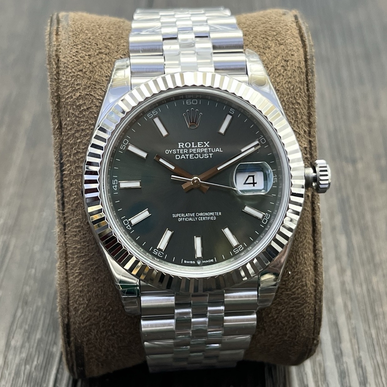 Rolex-Datejust 126334 41mm Jubilee Stainless Steel/Steel Mint Green Dial Stick Markers VSF DD3235 Automatic