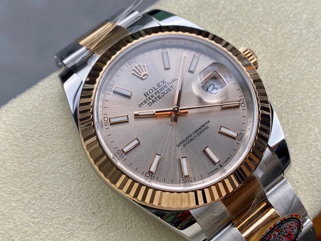 Rolex-Datejust 126331 41mm Oyster Rose Gold/Steel Sundust(Pink) Dial Stick Markers Clean DD3235 Automatic - Image 2