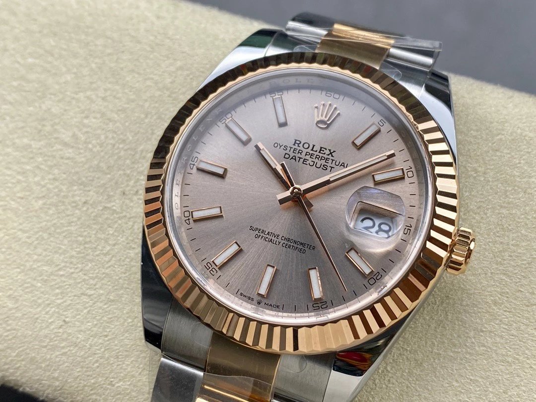 Rolex-Datejust 126331 41mm Oyster Rose Gold/Steel Sundust(Pink) Dial Stick Markers Clean DD3235 Automatic - Image 3