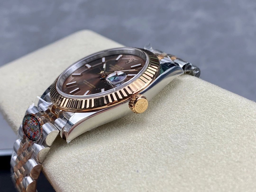 Rolex-Datejust 126331 41mm Jubilee Rose Gold/Steel Brown Dial Stick Markers Clean DD3235 Automatic - Image 5
